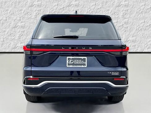 New 2026 Lexus TX 500h AWD image 4