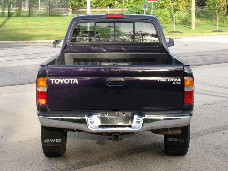Used 1999 Toyota Tacoma 4x4 Xtracab w/ SR5 Pkg image 14