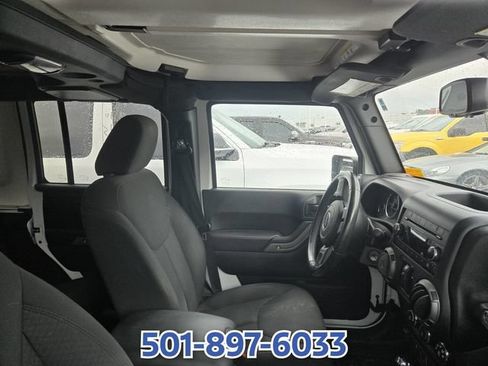 Used 2018 Jeep Wrangler Unlimited Sport S AWD/4WD image 9