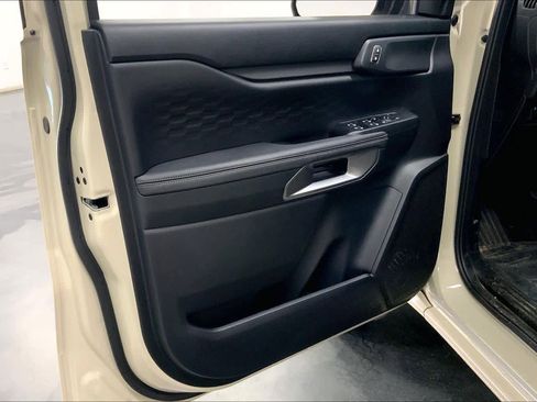 New 2025 Ford Ranger XLT image 10