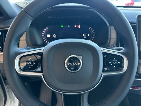 New 2026 Volvo XC90 B6 Plus w/ Protection Package Premier image 24