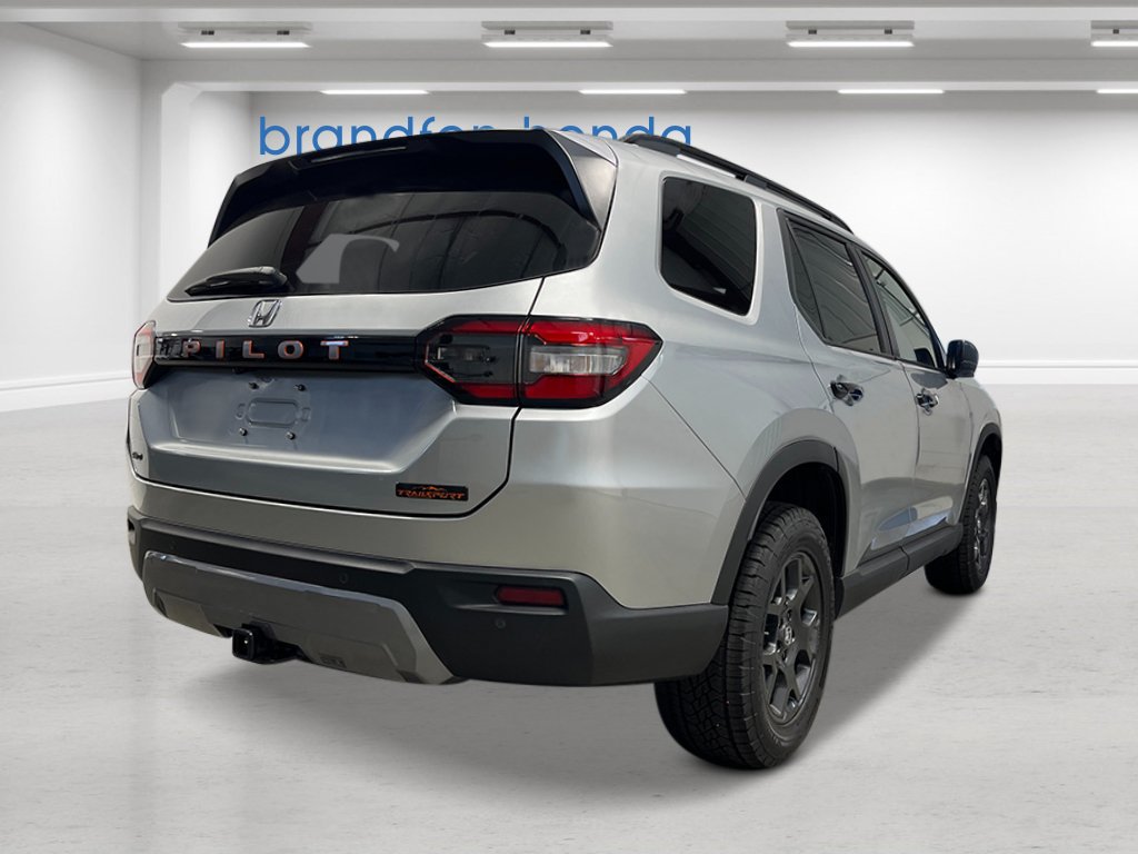 New 2026 Honda Pilot TrailSport image 5