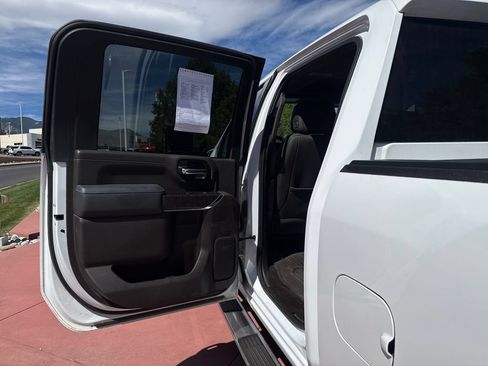Used 2020 GMC Sierra 2500 Denali w/ Denali Ultimate Package AWD/4WD image 19
