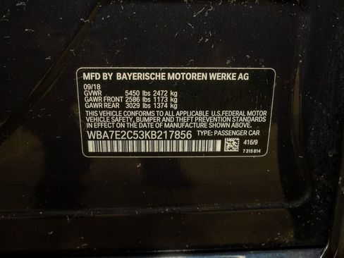 Used 2019 BMW 740i w/ M Sport Package image 23