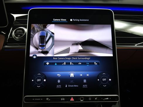 Used 2023 Mercedes-Benz S 580 4MATIC Sedan w/ 3D Technology Package image 23