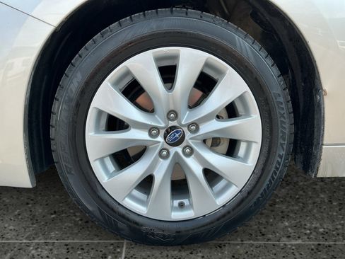 Used 2016 Subaru Legacy 2.5i Premium AWD/4WD image 14