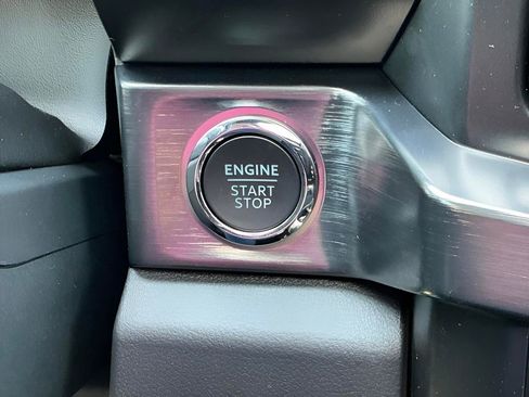 New 2025 Ford F350 Lariat w/ Lariat Ultimate Package image 31