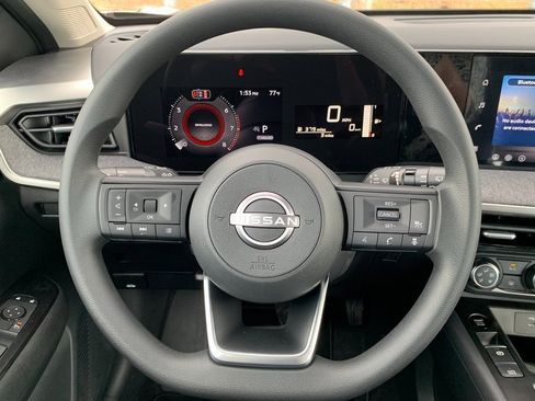 New 2026 Nissan Kicks S image 9