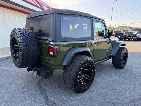 Used 2020 Jeep Wrangler Sport AWD/4WD image 3