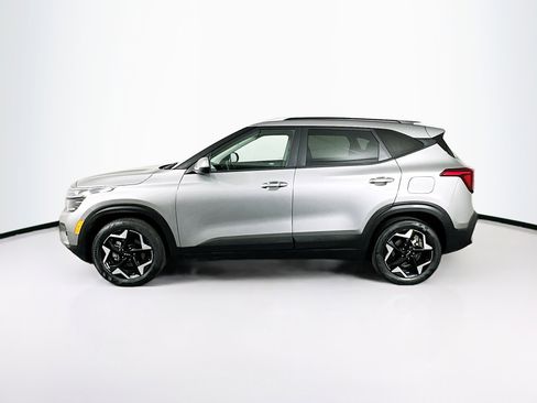 Used 2025 Kia Seltos S FWD image 4
