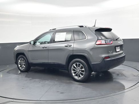 Used 2020 Jeep Cherokee Latitude Plus w/ Comfort/Convenience Group image 6