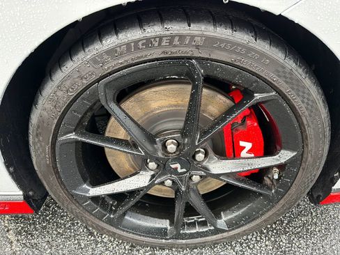 Used 2025 Hyundai Elantra N image 12