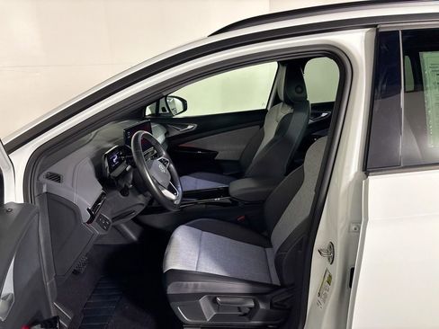 Certified 2023 Volkswagen ID.4 2WD image 12