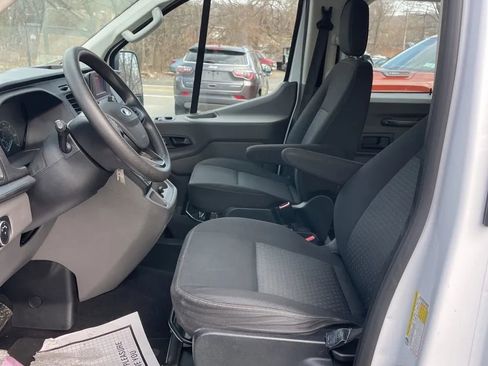 Used 2021 Ford Transit 350 XLT RWD image 2