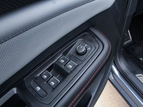 New 2026 Volkswagen Atlas Peak Edition image 13