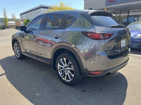 Used 2021 MAZDA CX-5 Signature AWD/4WD image 2