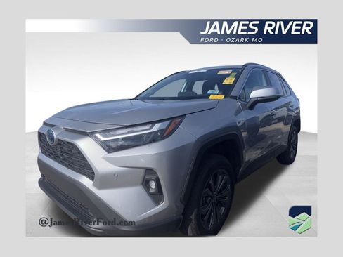 Used 2024 Toyota RAV4 XLE Premium w/ Weather Package AWD/4WD image 1