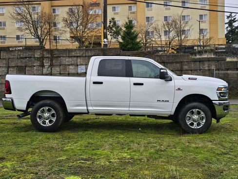 New 2025 RAM 3500 Big Horn image 9