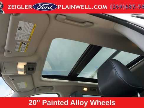 Used 2023 Nissan Pathfinder SL w/ SL Premium Package AWD/4WD image 21