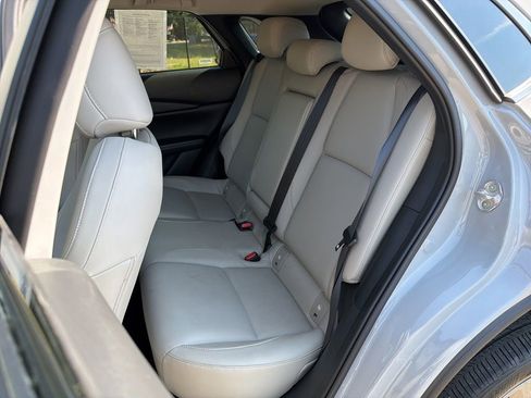 Used 2025 MAZDA CX-30 AWD 2.5 S w/ Preferred Package image 21