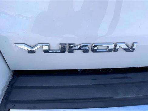 Used 2017 GMC Yukon Denali image 13