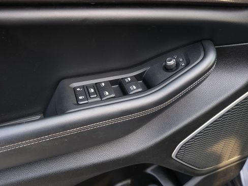 Used 2022 Jeep Grand Cherokee Altitude image 25