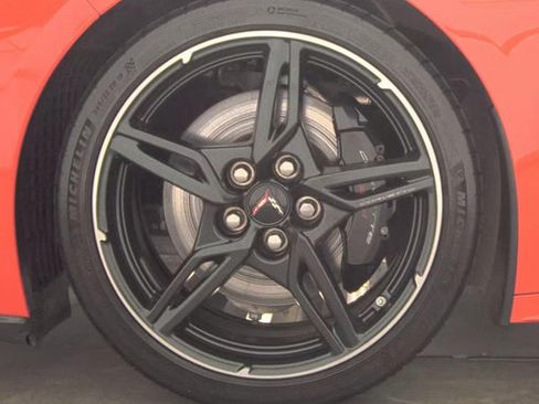 Used 2020 Chevrolet Corvette Stingray Premium Cpe w/ 3LT Preferred Equipment Group RWD image 3