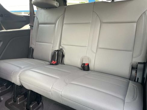 Used 2024 Chevrolet Tahoe LT RWD image 10