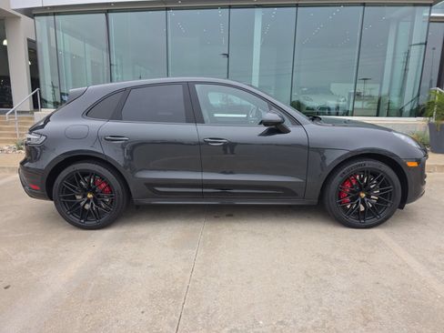 Certified 2026 Porsche Macan GTS AWD/4WD image 8