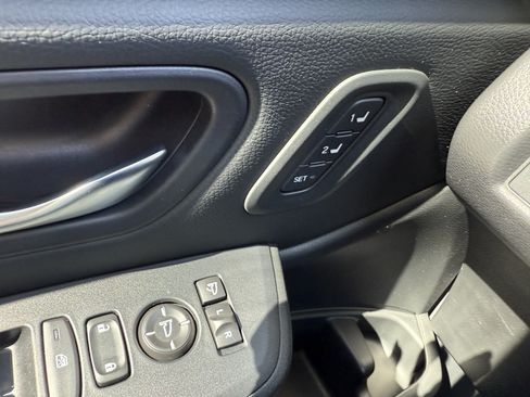 Used 2024 Honda Pilot Elite image 10