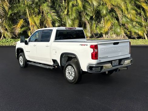 Used 2025 Chevrolet Silverado 2500 LT w/ Safety Package image 7