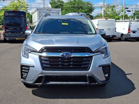 Used 2023 Subaru Ascent Limited w/ Technology Package AWD/4WD image 2