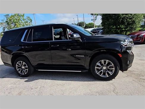 Used 2023 Chevrolet Tahoe LT w/ Luxury Package image 28