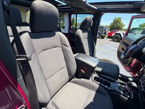 Used 2021 Jeep Wrangler Unlimited Sport AWD/4WD image 44