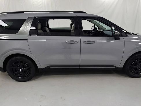 New 2027 Kia Carnival SX w/ Dark Edition Package FWD image 2