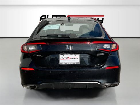 Used 2024 Honda Civic Sport Touring image 6