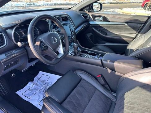 Used 2022 Nissan Maxima SR w/ Sport Mat Group image 21