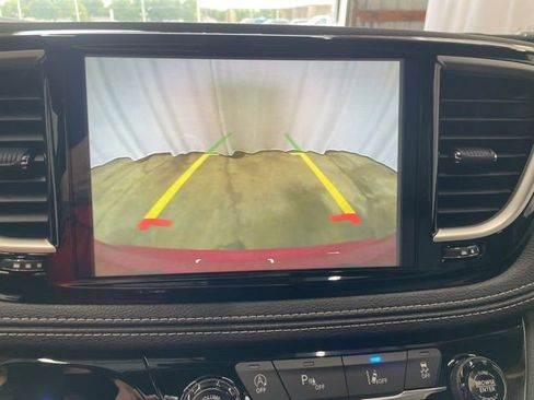 New 2026 Chrysler Pacifica Select image 22