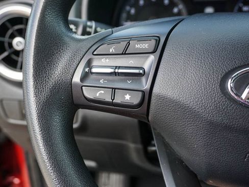 Used 2023 Hyundai Kona SEL w/ Cargo Package image 17