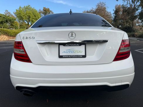 Used 2013 Mercedes-Benz C 250 Sedan image 4