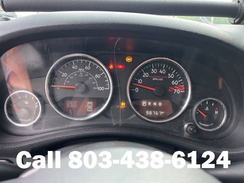 Used 2016 Jeep Wrangler Unlimited Rubicon AWD/4WD image 19