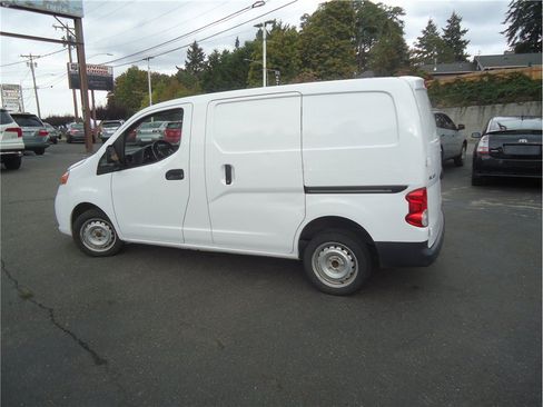 Used 2021 Nissan NV200 S FWD image 10
