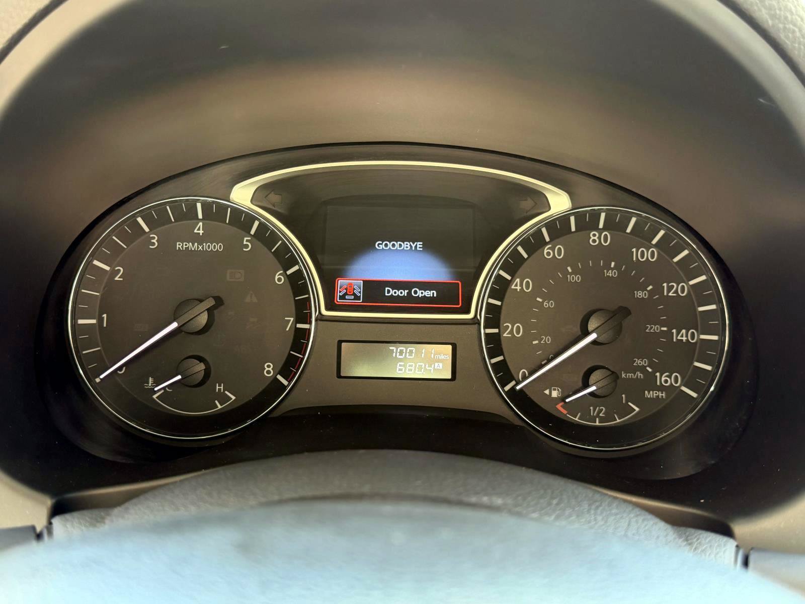 Used 2013 Nissan Altima 3.5 SV w/ Navigation Pkg FWD image 25