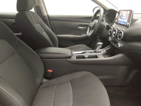 Used 2025 Nissan Sentra SV image 21