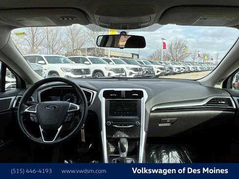 Used 2014 Ford Fusion SE image 10