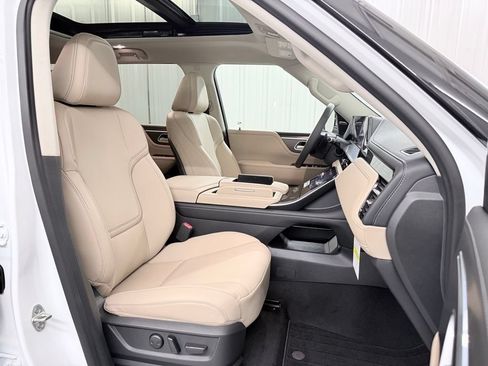 Certified 2026 INFINITI QX80 Pure w/ Cargo Package RWD image 47