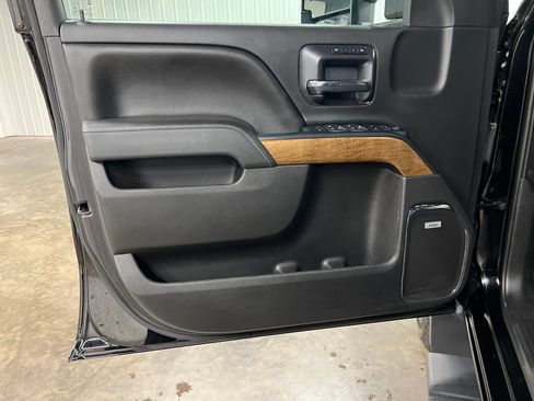 Used 2015 Chevrolet Silverado 2500 LTZ w/ Duramax Plus Package AWD/4WD image 14