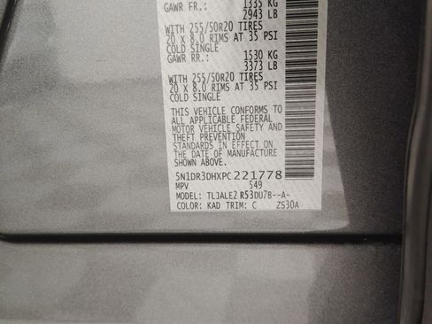 Used 2023 Nissan Pathfinder Platinum image 21