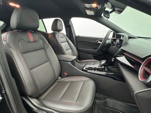 Used 2024 Chevrolet Trax RS w/ Driver Confidence Package image 31