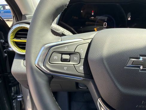 New 2026 Chevrolet Trax ACTIV FWD image 19